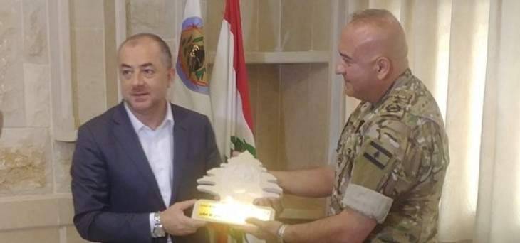 وزير الدفاع إجتمع مع ضباط فوج حماية الحدود البرية في راس بعلبك