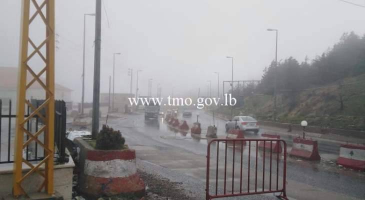 جريح نتيجة اصطدام سيارة بعمود انارة على اوتوستراد طبرجا باتجاه جبيل