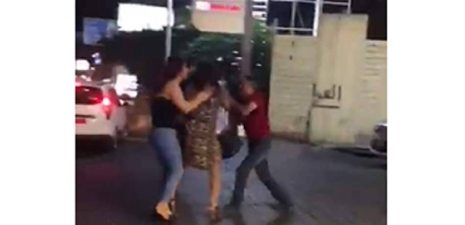 بالفيديو: "متحولان" يعتديان بالضرب على رجل..هذا ما حدث في الضبية