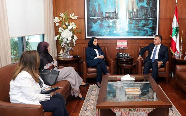 ابراهيم استقبل وفد

«رابطة النهضة الإجتماعيّة»