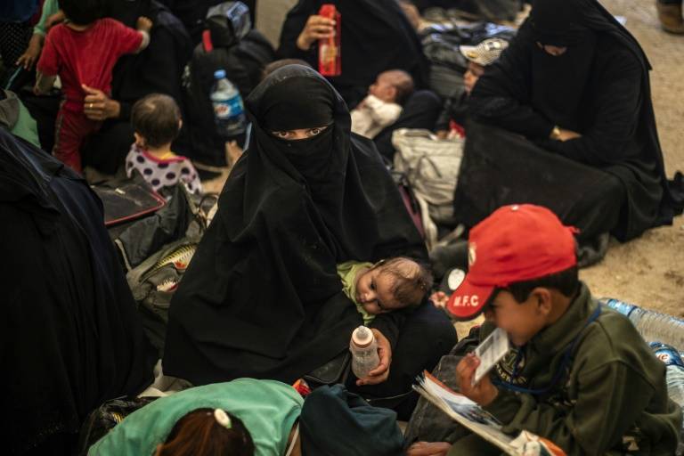 أقرباء جهاديين فرنسيين غادروا إلى سوريا يريدون إعادة جميع أطفالهم