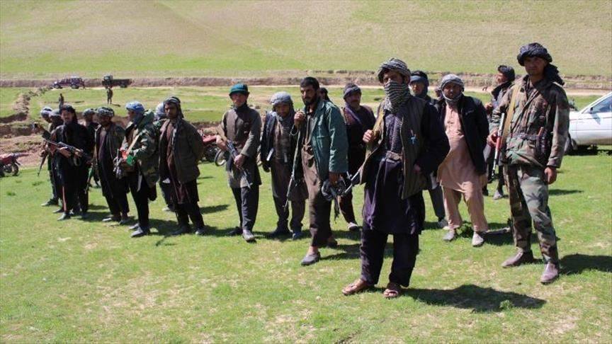 "طالبان" ترحب بإفراج الحكومة الأفغانية عن مئات المعتقلين