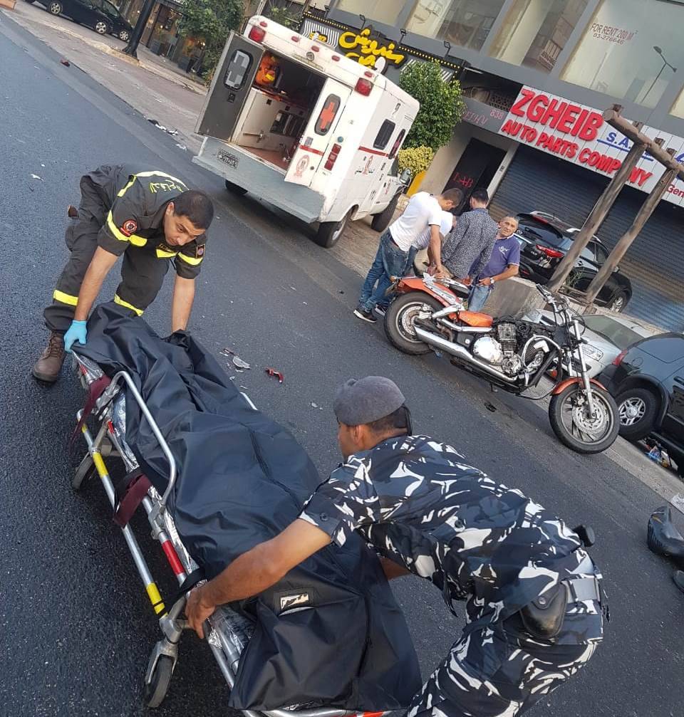 قتيل وجريح في حادث سير على أوتوستراد جل الديب