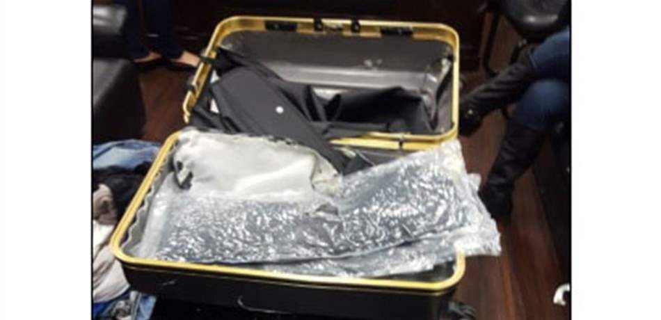 ضبط 11 كلغ من الكوكايين المهرب بواسطة مسافر لبناني قادم من قطر في مطار بيروت