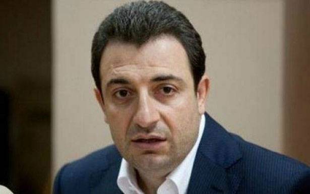 أبو فاعور جال على مصانع

الأحذية في برج حمّود والبوشريّة