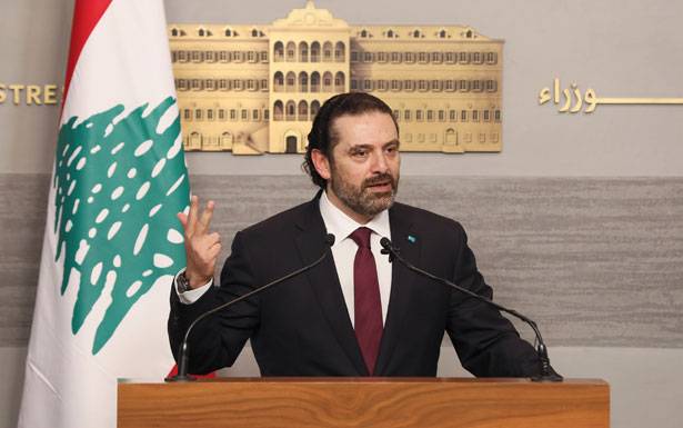 الحريري : لا يُمكننا ان نستمرّ بالسكوت على الكلام الذي يمسّ بالكرامات والدستور والأعراف
صلاحيّات رئىس الحكومة بخير ولا يُمكن لأحد أن يمدّ يده عليها.. وأنا اكمل نهج رفيق الحريري