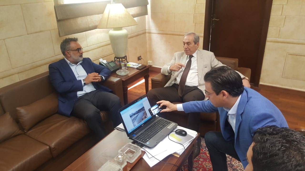 صحناوي وتارازيان تابعا مع الجسر مشكلة روائح النفايات