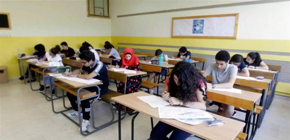 نائب في البرلمان يدعو لإلغاء شهادة البريفيه.. بلا طعمة!