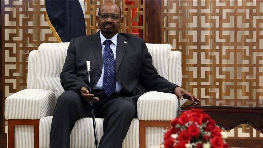 السودان.. النيابة العامة توجه اتهاما رسميا للبشير
