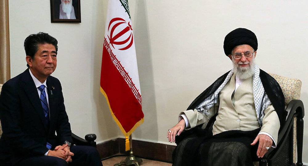 رغم الضجة التي صاحبت زيارته لطهران.. لماذا لم ينجح آبي في التوسط بين أمريكا وطهران