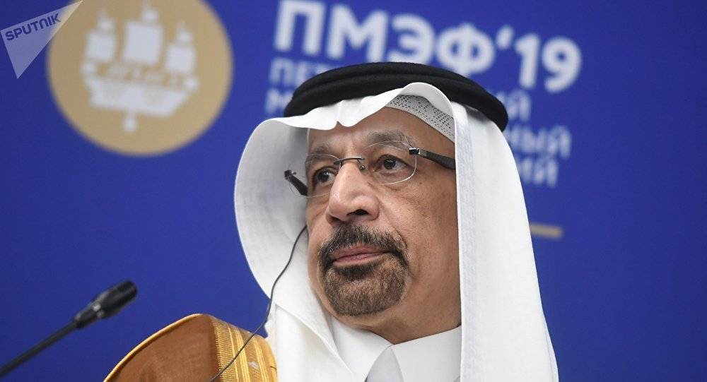 وزير الطاقة السعودي: نأمل بتوازن السوق النفطية قبل العام المقبل