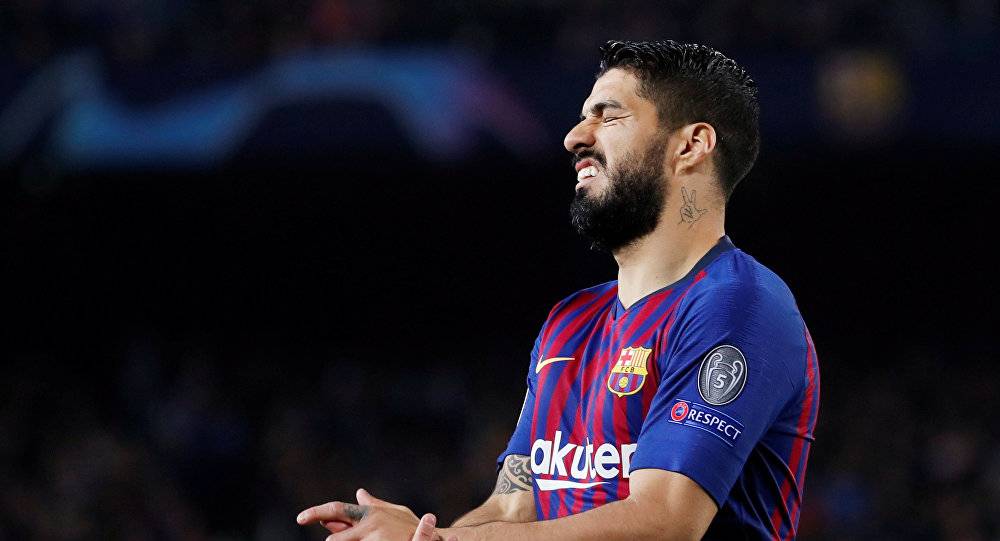 "تمنيت أن تنشق الأرض وتبلعني"... نجم برشلونة يكشف ما تجرعه من محمد صلاح ورفاقه