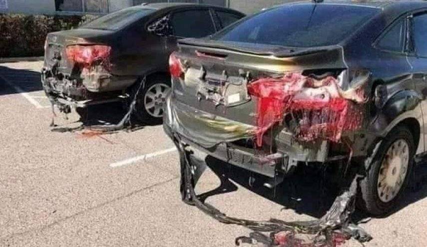 بالصورة..اليكم ما فعلته اشعة الشمس بالسيارات بعد بلوغ درجات الحرارة مستوى 63درجة!