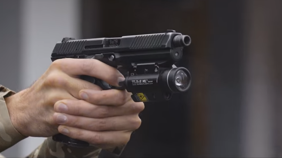 بالفيديو.. تعرف على منافس Glock الروسي!