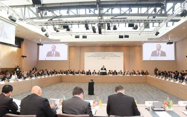مؤشرات ايجابية تمهد الطــريــق للبدء بتنفيذ مقررات «سيدر»

المـنـلا لـ «الديــار» : اموال «سيدر» بــدأت بالمجيء الى لبنان تقنياً

اكثر من مـلـيار دولار بـــدأت المؤسسات المالــية توظيفها في المشاريع