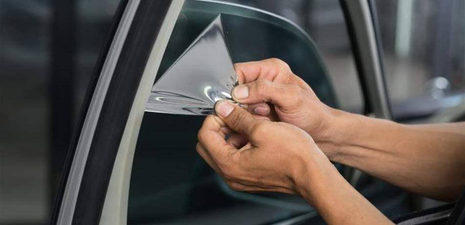 دولة بزجاج "مفيّم"... لماذا تختبىء من ناسها؟