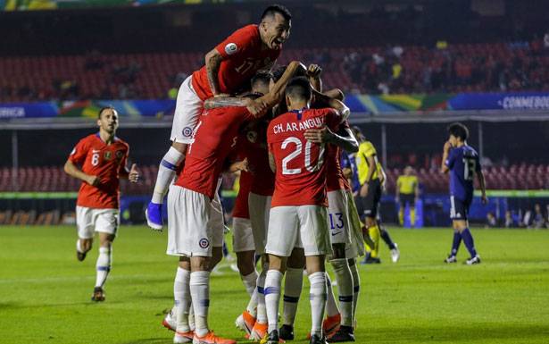 «كوبا أميركا» في كرة القدم : بداية قوية لتشيلي حاملة اللقب أمام اليابان (4-0)

تصريحات مارادونا تفرض نفسها وفالكاو : ميسي يدفع ضريبة الأفضل في العالم