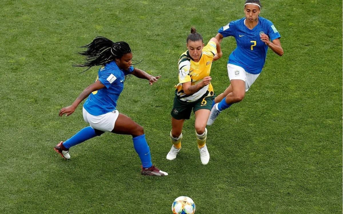 كأس العالم للسيدات في كرة القدم:

استراليا والبرازيل الى دور الـ 16