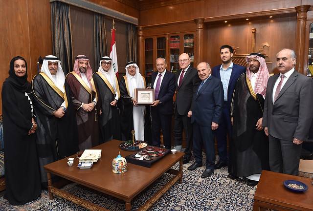 ري: كلفة الصفقات أغلى بكثير من الإصلاحات