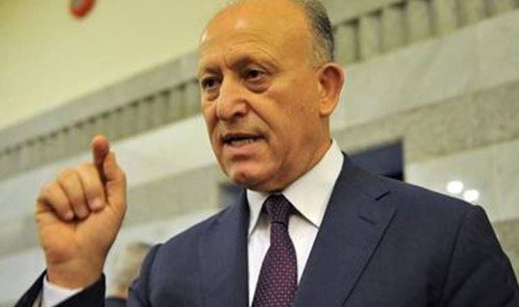 أول تعليق لريفي بعد إتهام شقيقه بدخول إسرائيل..