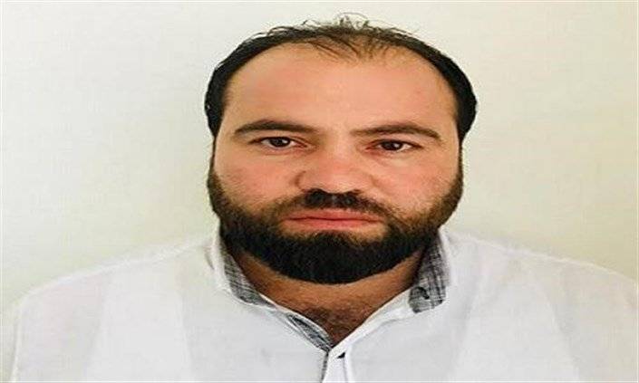 بالصورة: يدعي إخراج معتقلين من السجون السورية... هل وقعتم ضحيته؟
