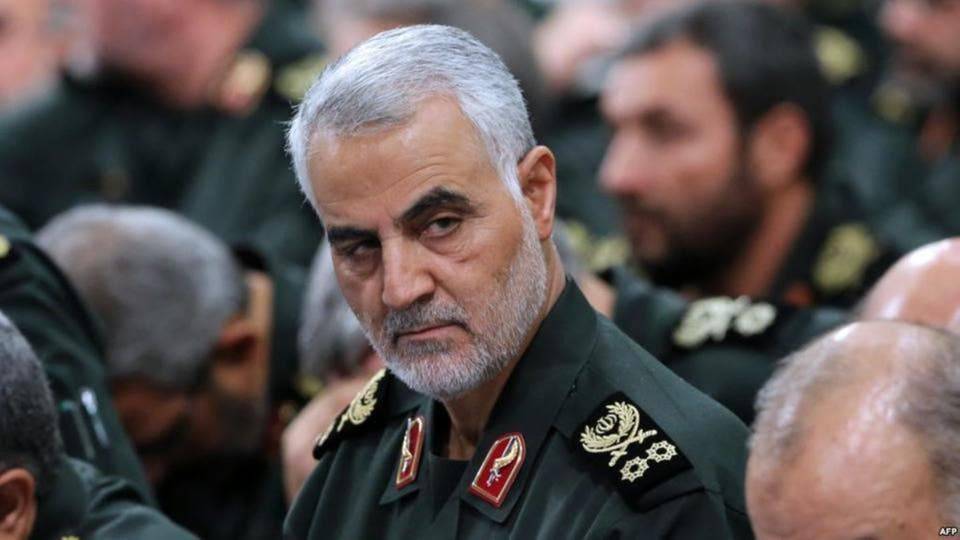 سليماني يطمئن الحلفاء: طهران جاهزة لاي مواجهة... لكن لا حرب
