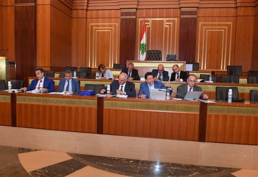 11 جلسة مكثفة للجنة المال!