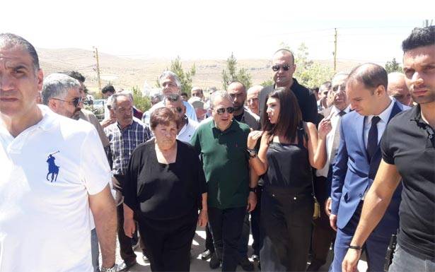 باسيل من البقاع الشمالي : مسلمون ومسيحيّون

إنتصرنا على الإرهاب في الجرود.. وندعم صمود أبناءنا