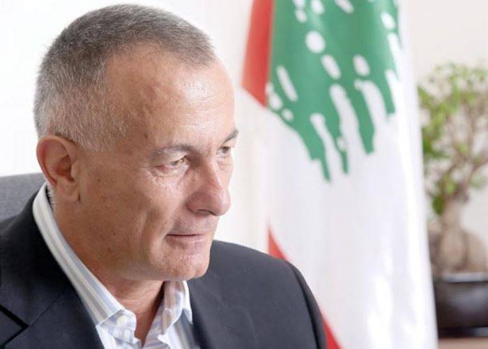 «من الطبيعي أن أدعم رئيس الجمهوريّة»

روكز: للانطلاق من الكفاءة في التعيينات

وبعض بنود الموازنة مركّب على قياس أشخاص