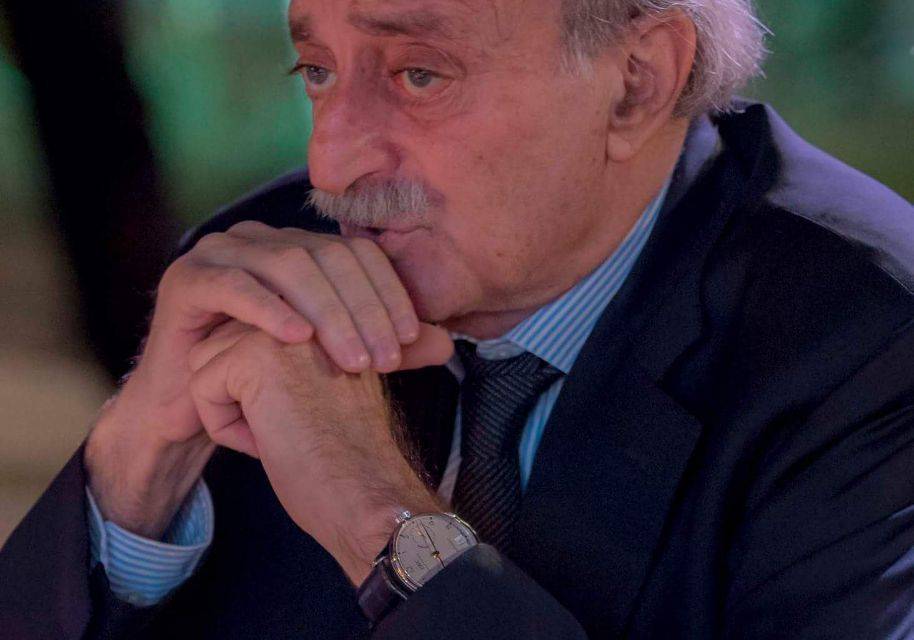 جنبلاط نعى رئيس مؤسسة العرفان التوحيدية