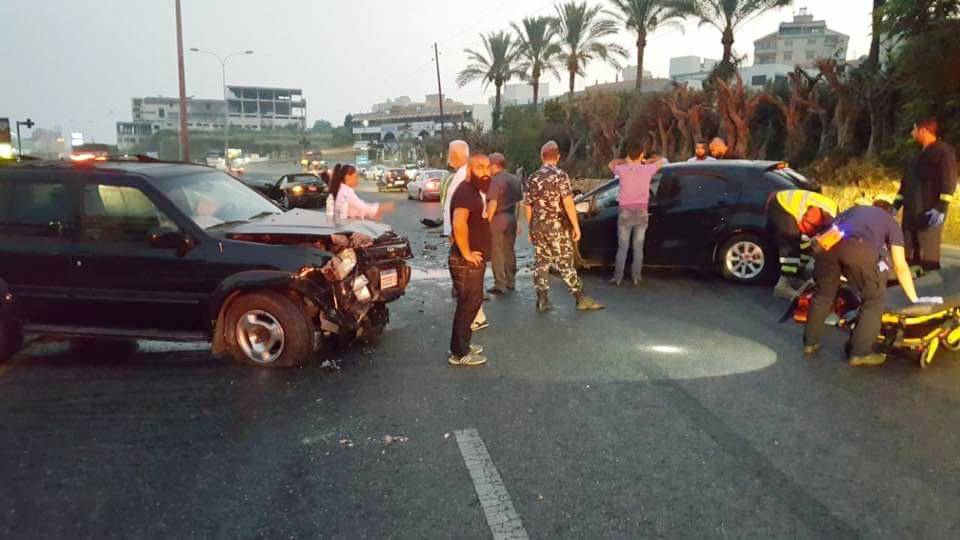3 جرحى بحادث سير على المسلك الشرقي لأوتوستراد الصفرا كسروان