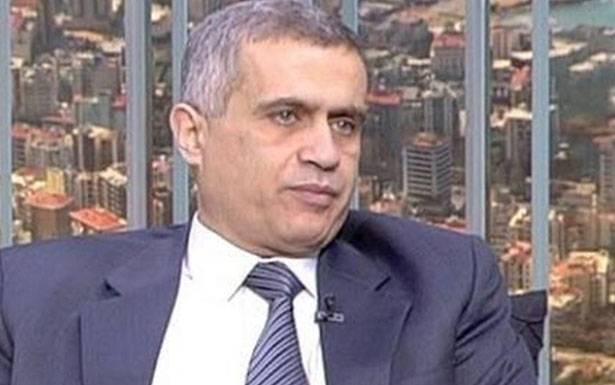 طرابلسي لأساتذة «اللبنانيّة» : لوقف الإضراب فوراً
