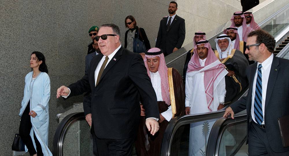 وزير الخارجية الأمريكي يقوم بزيارة غير معلنة إلى كابول