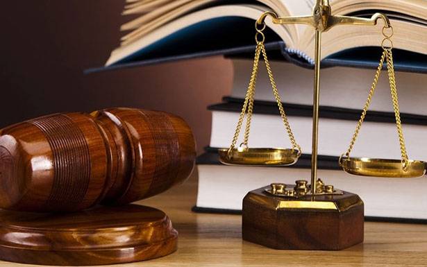 عقد البيع سينقل ثمار المبيع

والقانون الواجب التطبيق وإيداع

البدلات خارج نطاق المأجور