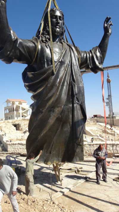 السيّد المسيح على قمّة
الشيروبيم السوريّة