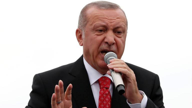 أردوغان يؤكد على حق كل من يعيش بجزيرة قبرص في ثروات المتوسط