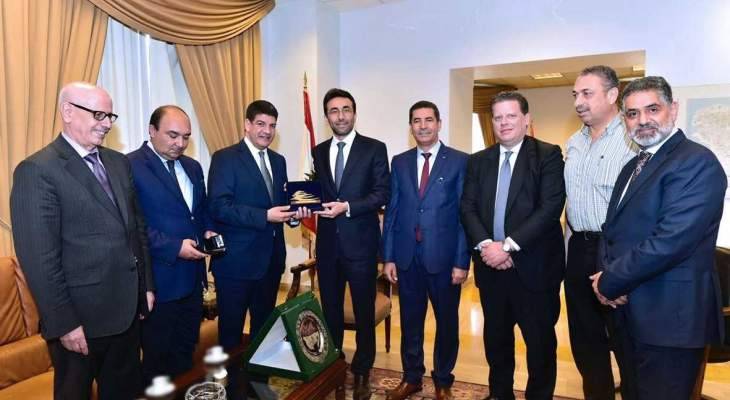 شبيب التقى وفدا مغربيا وعرض معه العلاقات بين البلدين