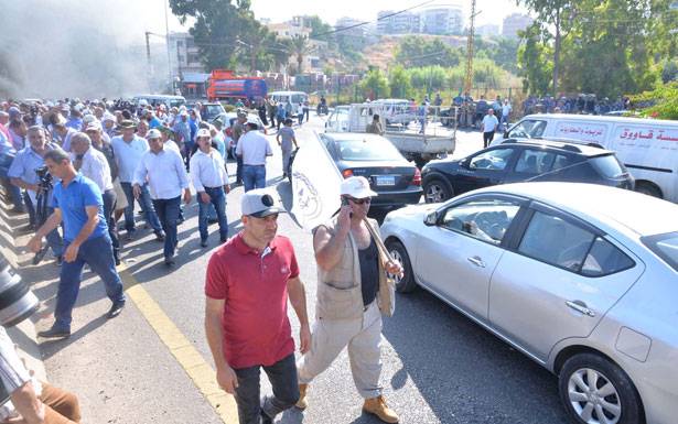 هـــل يــصــل «حـــراك الـمـتـقاعدين الــعــسكـــريــيــن»نـحو إقفال الــمـــطــــار ؟؟