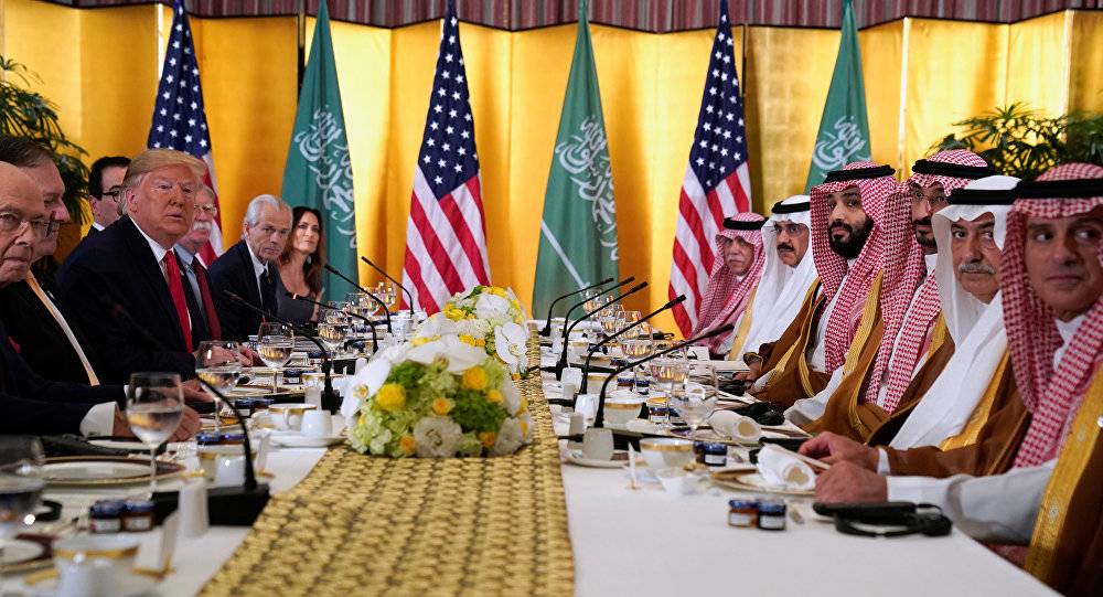 البيت الأبيض: ترامب يناقش مع ولي العهد السعودي استقرار سوق النفط