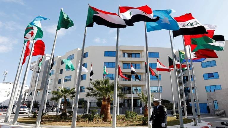 دراسة استطلاعية تؤكد زيادة عدد الشبان العرب الراغبين في الهجرة