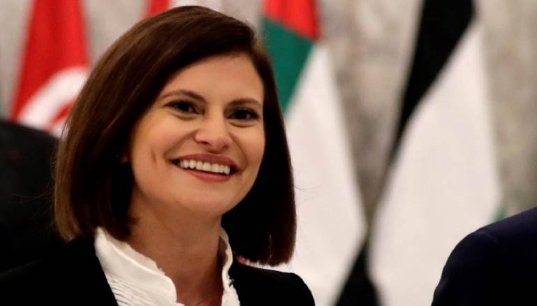 البستاني توضح سبب إزدياد التقنين الحالي بالتيار الكهربائي.. فماذا قالت؟