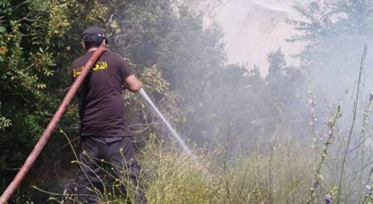 إخماد حريق حصيد من القمح في جب جنين وحريق مكب للنفايات في عجلتون