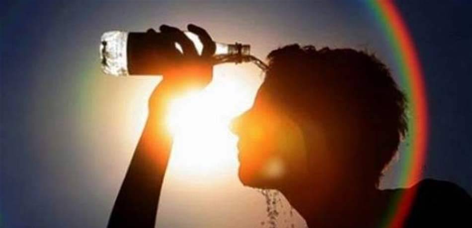 ابن الـ 17 عاماً قضى بـ"ضربة شمس"!