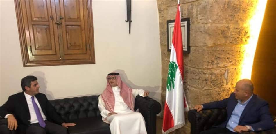 الحواط والبخاري يبحثان مشاريع التعاون بين السعودية وجبيل