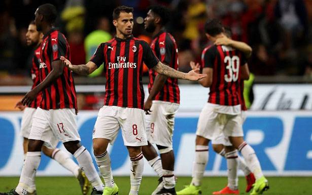 استبعاد ميلان من بطولة الدوري الأوروبي