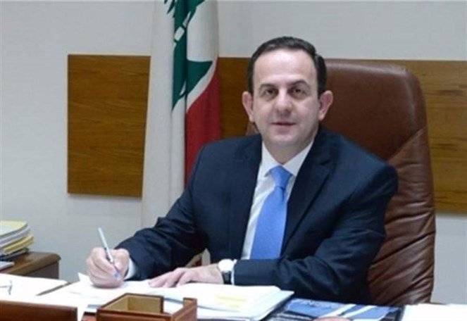 وزير السياحة: "نحاول الصعود الى العالي وهناك من يصرّ ان يشد نزول"