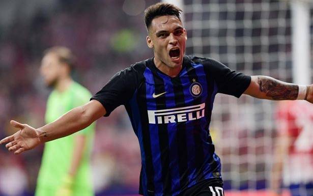 برشلونة يجهز عرضاً ضخماً

لضم الأرجنتيني لاوتارو مارتينيز