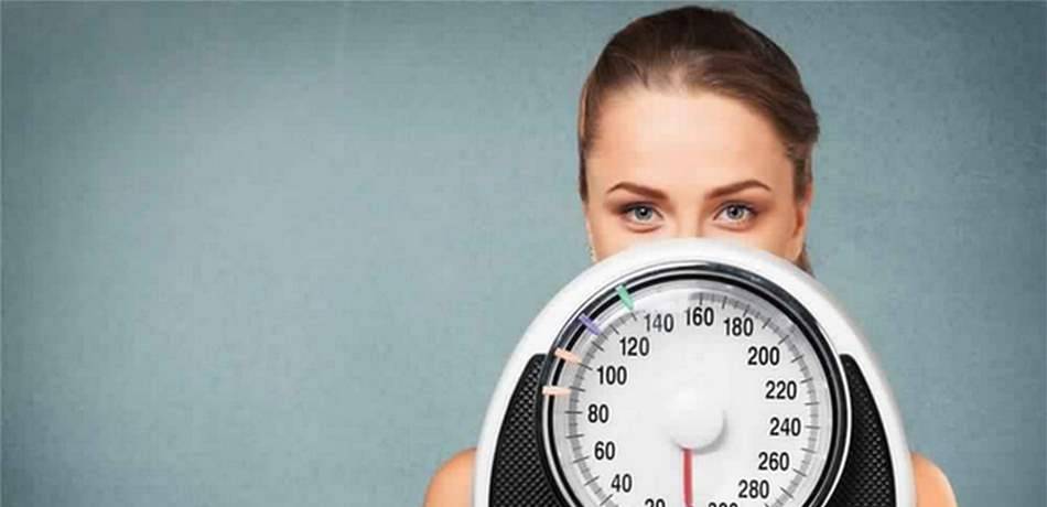 بينها إحتباس السوائل.. إليكم أسباب زيادة الوزن غير المبررة