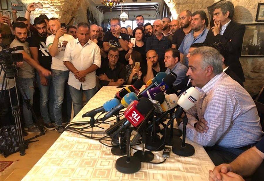 ارسلان يهاجم جنبلاط شكلاً ومضموناً ... و "لحمنا ليس طرياً"