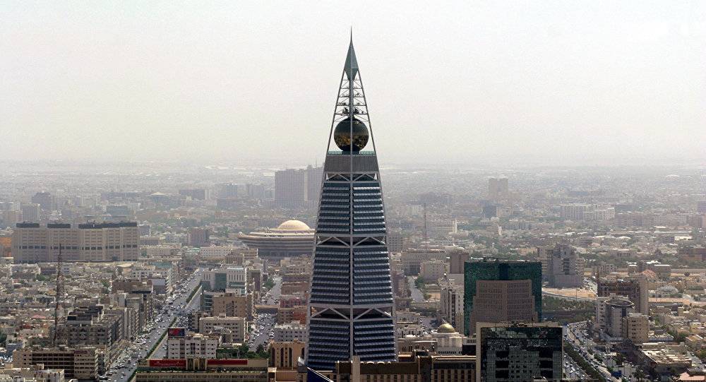 لأول مرة 